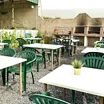 Hayati, Romantica Apartamento